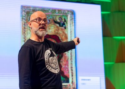 Dave Birss speaking at AllWeb in Tirna, Nov 2023